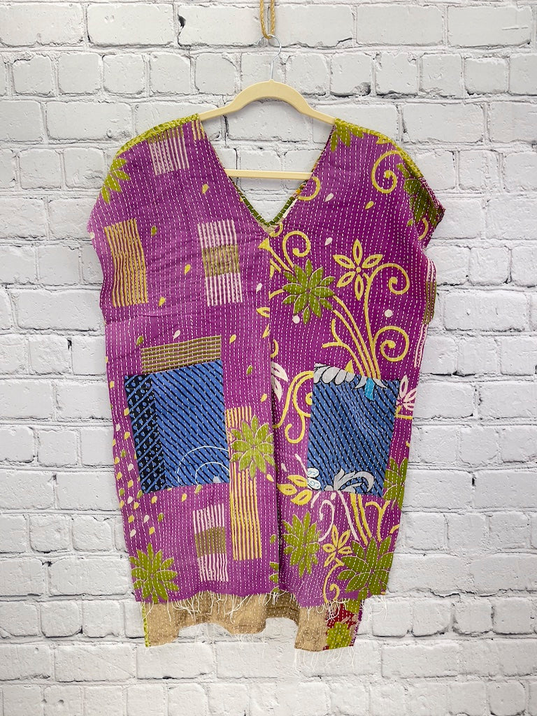 Good Vibes Tunic 0176