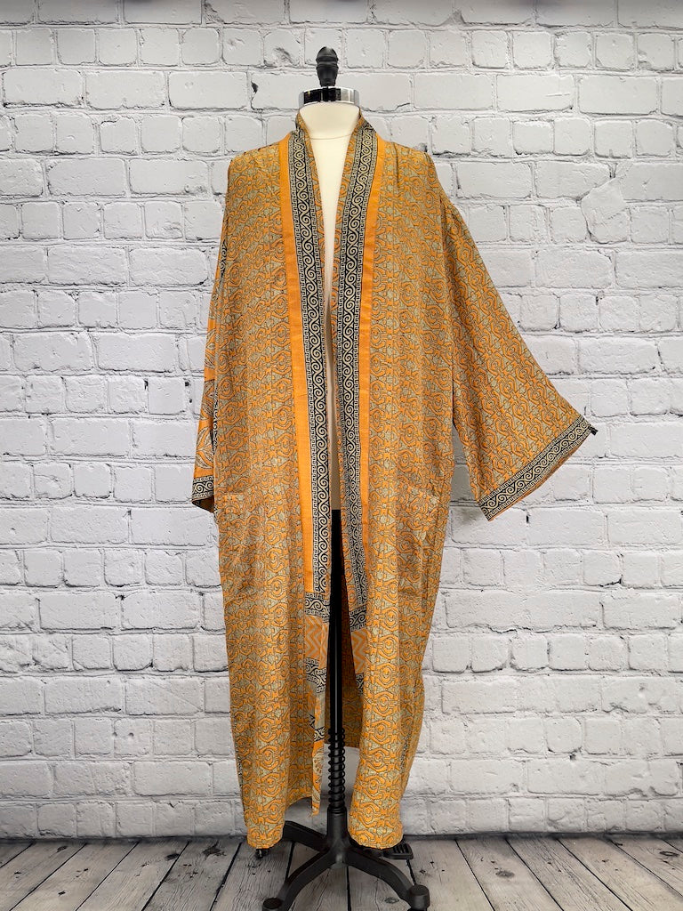 Luna Kimono 0473