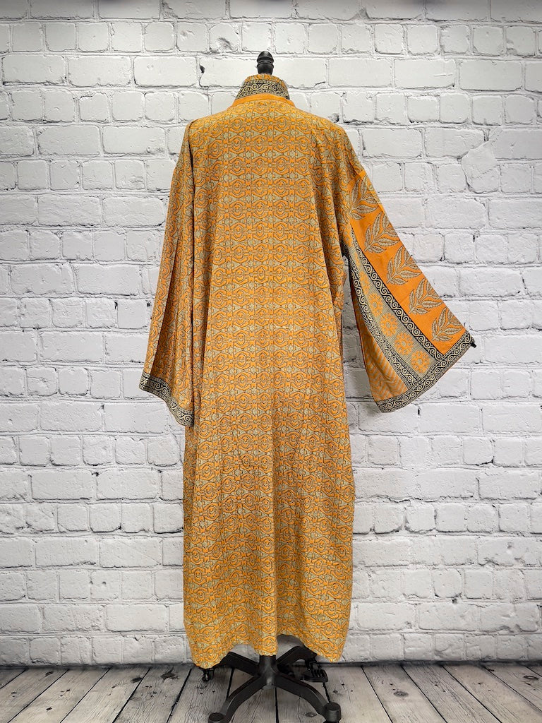 Luna Kimono 0473