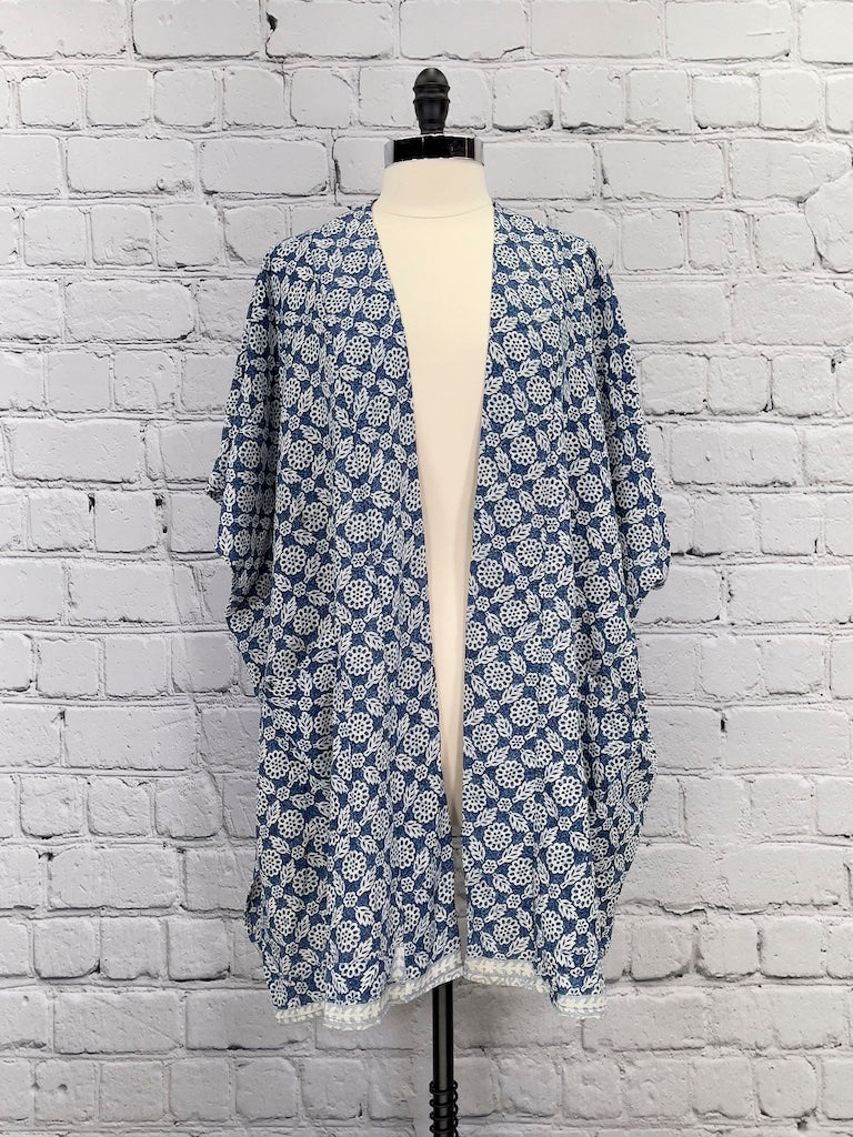 Sunshine Short Kimono 0568