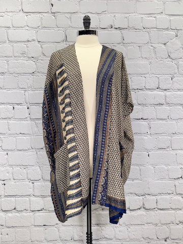 Sunshine Short Kimono 0589
